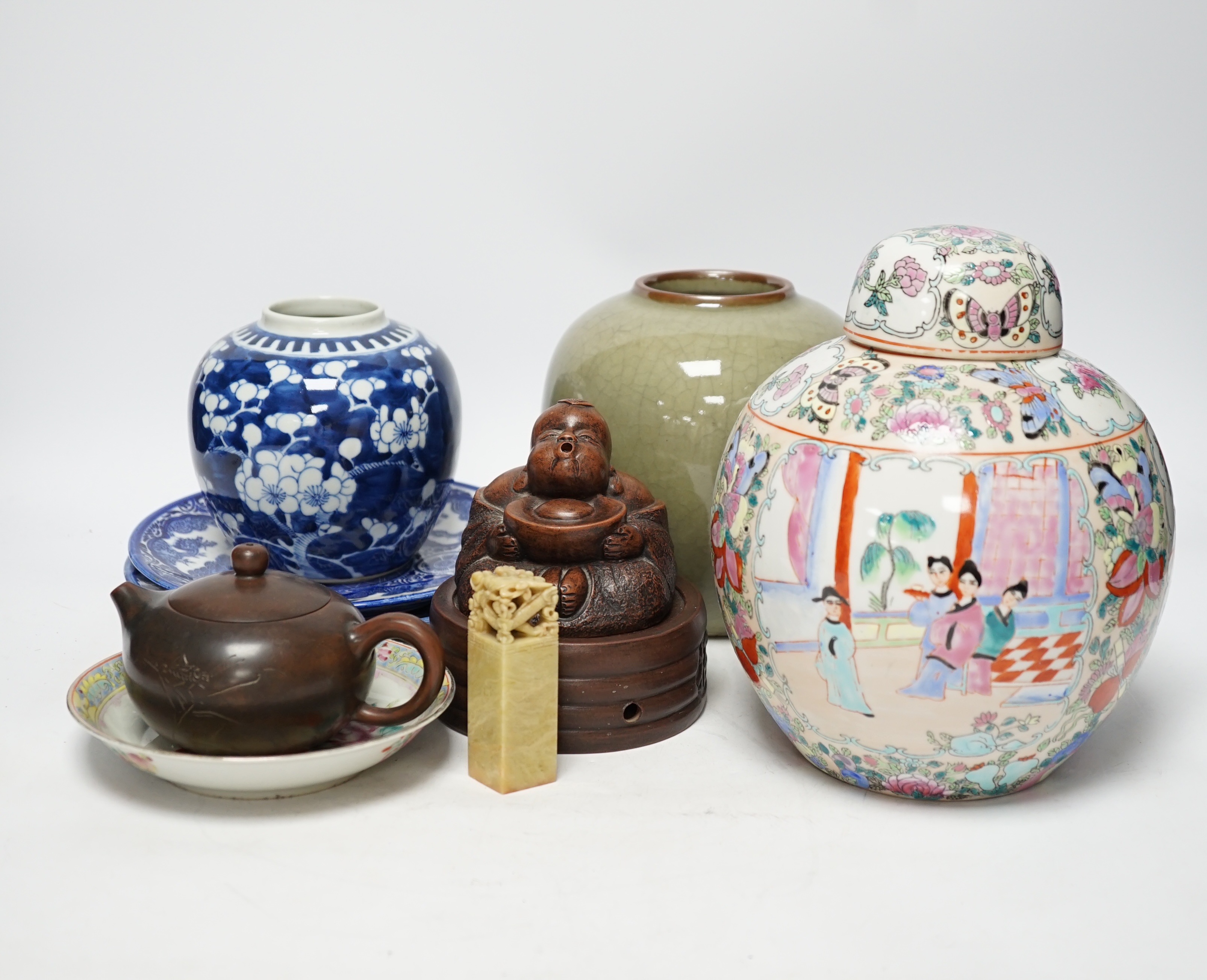 A famille rose Chinese jar and cover, a hardstone seal, together with various mixed Chinese and Japanese items (9)